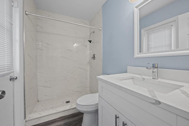 117 SE Lakehurst Drive Drive, Port St Lucie, FL 34953