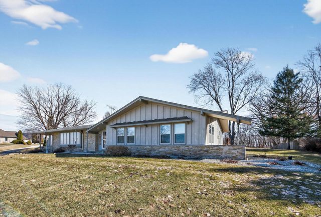 N6190 County Road F, Sullivan, WI 53178