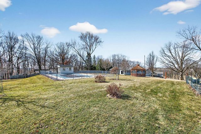 N6190 County Road F, Sullivan, WI 53178