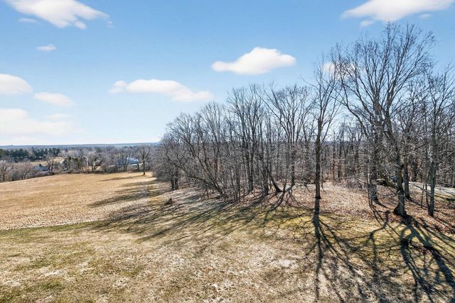 N6190 County Road F, Sullivan, WI 53178