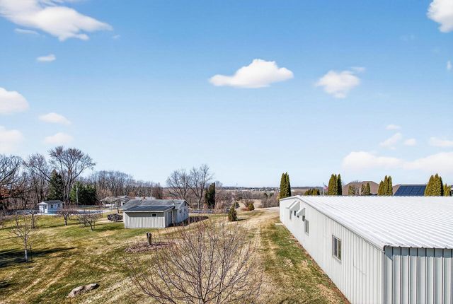 N6190 County Road F, Sullivan, WI 53178