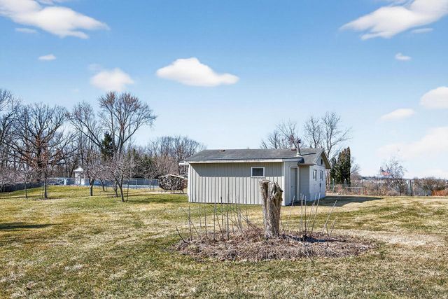 N6190 County Road F, Sullivan, WI 53178