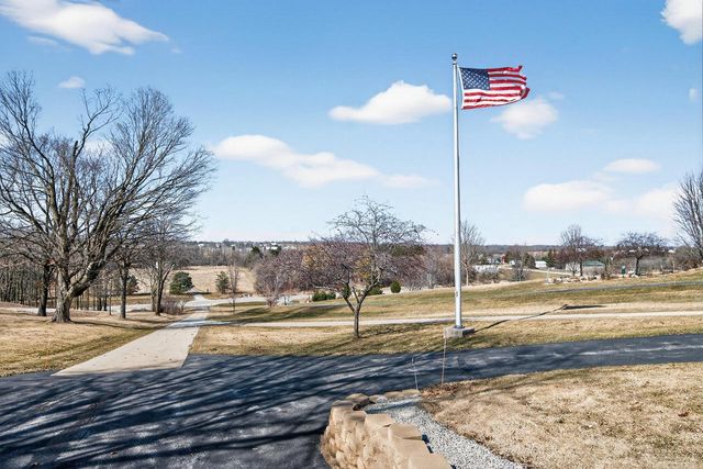 N6190 County Road F, Sullivan, WI 53178