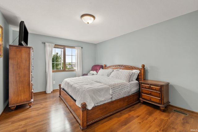 3203 Caledon Place, Fort Wayne, IN 46818