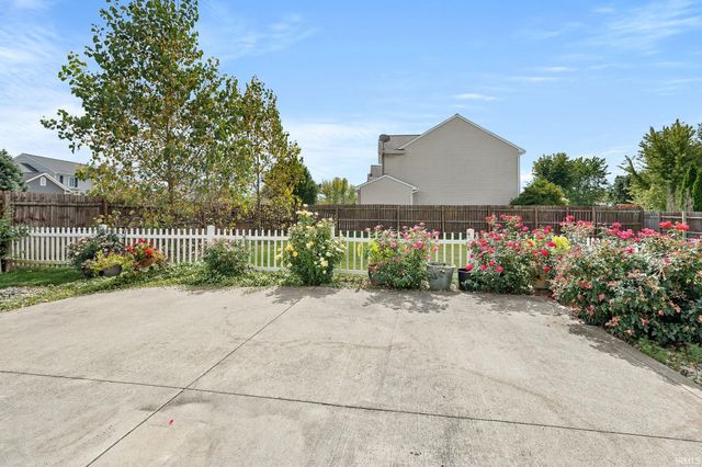 3203 Caledon Place, Fort Wayne, IN 46818