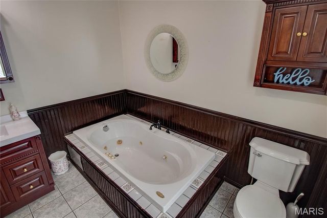 110 W Cherry Street, Hartford, IL 62048