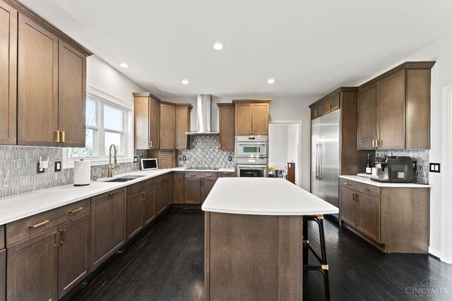 397 Huntington Drive, Loveland, OH 45140