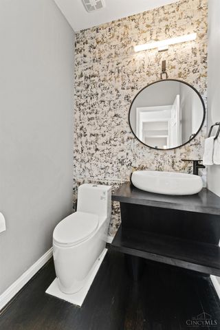 397 Huntington Drive, Loveland, OH 45140