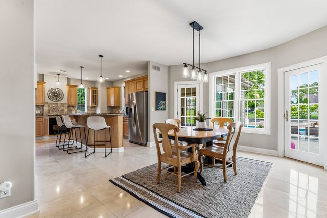 9241 Ruth Court, St. John, IN 46373