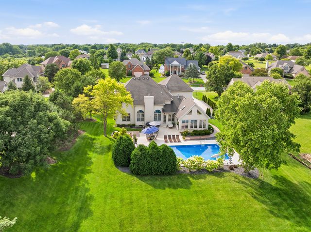 9241 Ruth Court, St. John, IN 46373