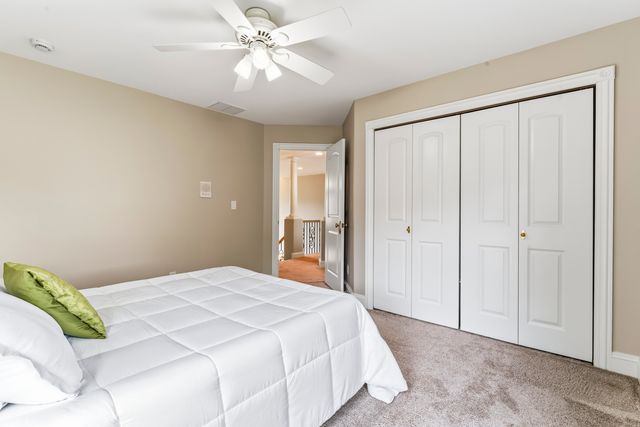 9241 Ruth Court, St. John, IN 46373