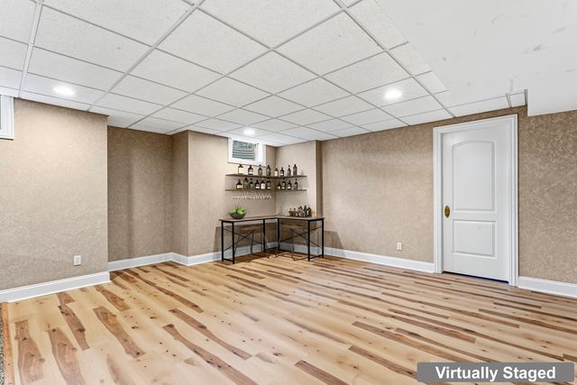 9241 Ruth Court, St. John, IN 46373