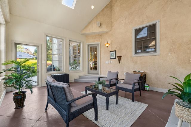 9241 Ruth Court, St. John, IN 46373