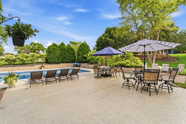 9241 Ruth Court, St. John, IN 46373
