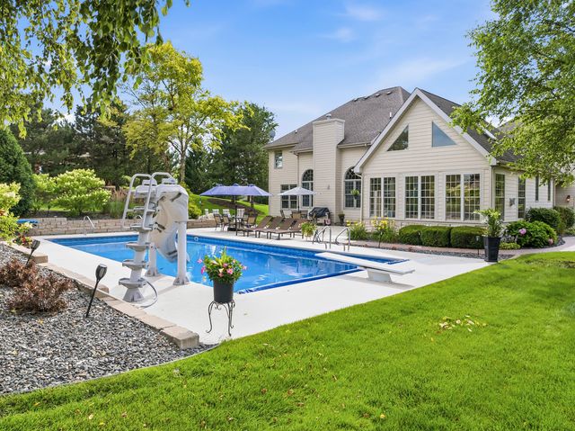 9241 Ruth Court, St. John, IN 46373