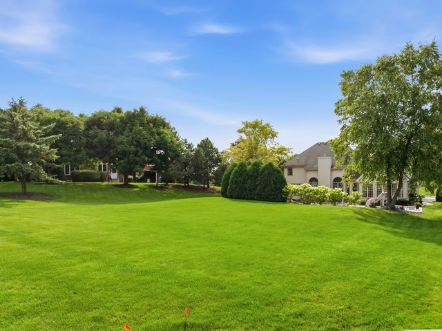 9241 Ruth Court, St. John, IN 46373