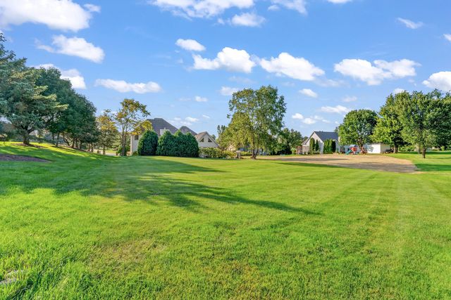 9241 Ruth Court, St. John, IN 46373