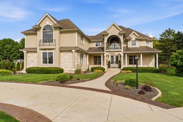 9241 Ruth Court, St. John, IN 46373