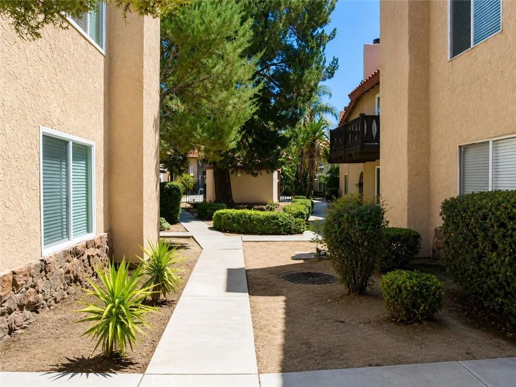 157 Tiger Lane, San Jacinto, CA 92583
