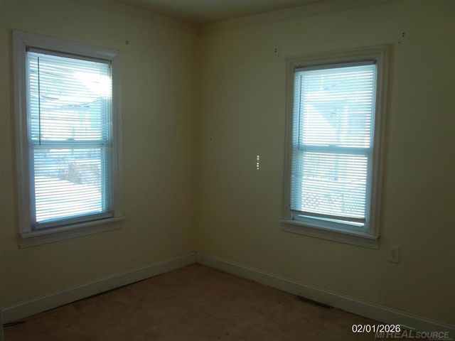 25627 Paige Street, Roseville, MI 48066