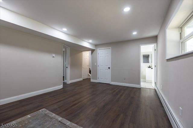 43 Courtland Dr, Wantage Twp., NJ 07461