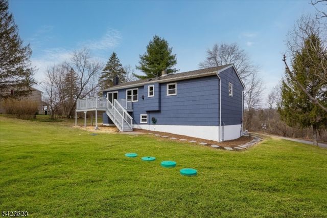 43 Courtland Dr, Wantage Twp., NJ 07461