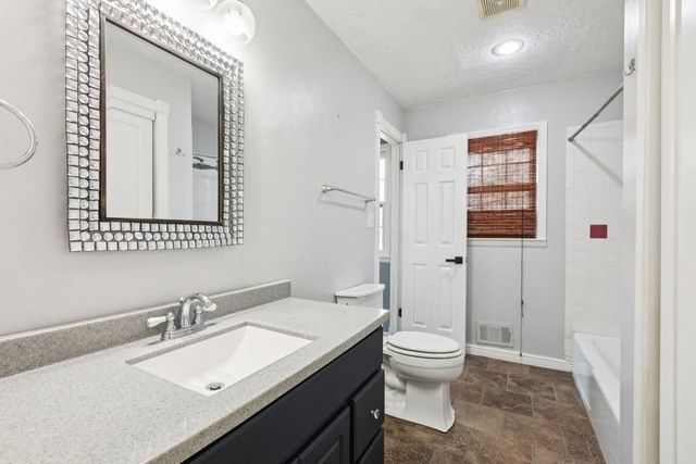 506 S Adams Street, Raymore, MO 64083
