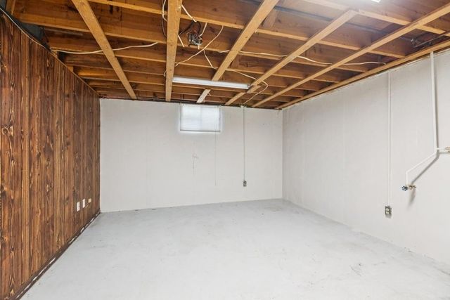 506 S Adams Street, Raymore, MO 64083