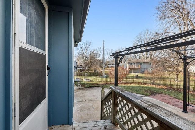 506 S Adams Street, Raymore, MO 64083