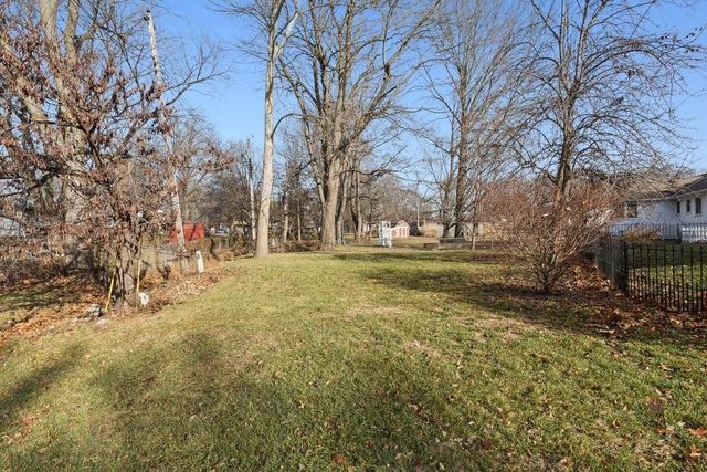 506 S Adams Street, Raymore, MO 64083