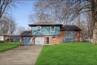 506 S Adams Street, Raymore, MO 64083