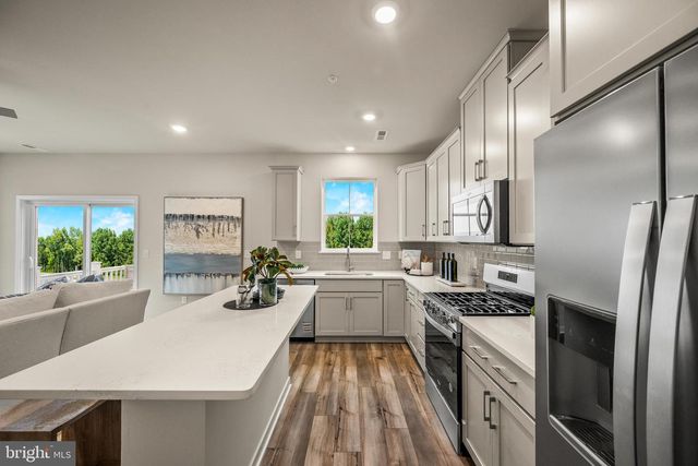 826 GRAPHITE DR, Phoenixville, PA 19460