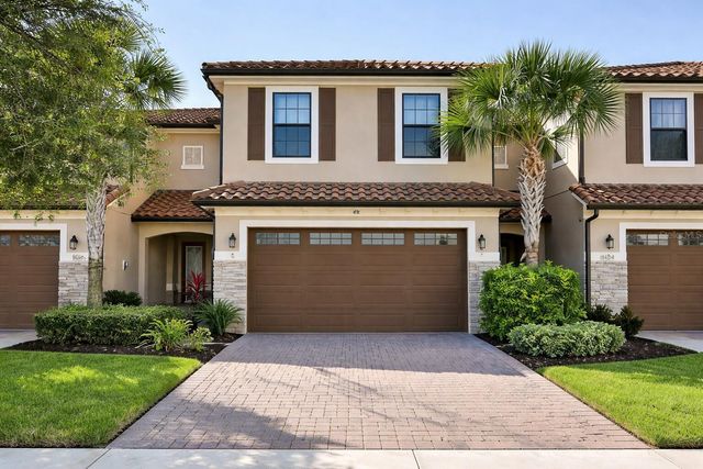 8458 KELSALL DRIVE, Orlando, FL 32832