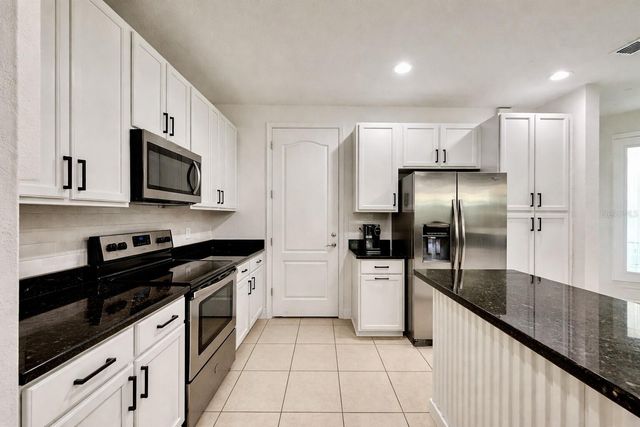8458 KELSALL DRIVE, Orlando, FL 32832