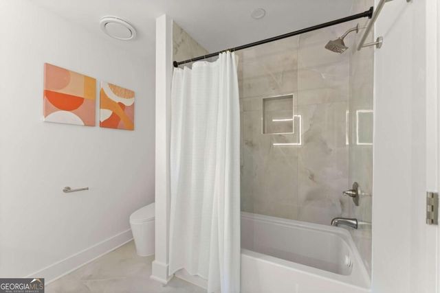 1679 Oak Lane NE, Atlanta, GA 30329
