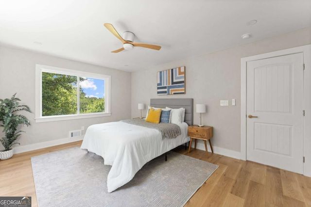 1679 Oak Lane NE, Atlanta, GA 30329