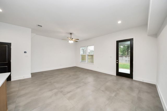 954 Junell Street A, Houston, TX 77088