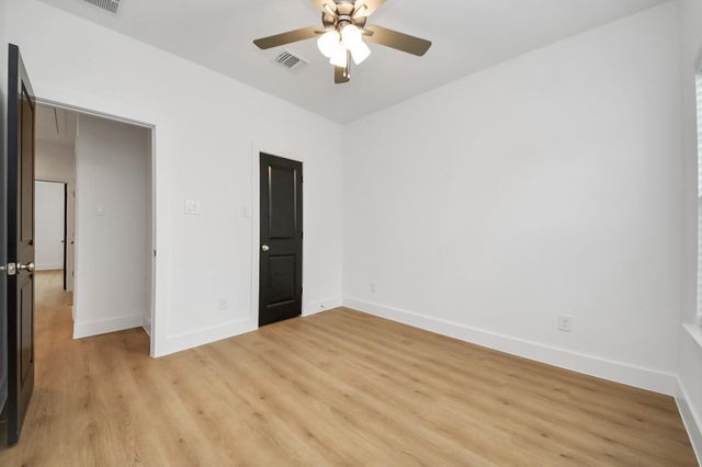 954 Junell Street A, Houston, TX 77088