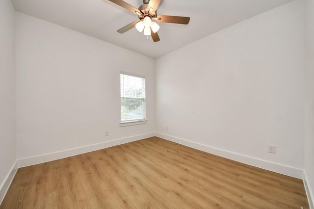 954 Junell Street A, Houston, TX 77088