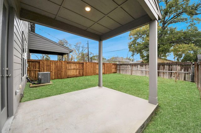 954 Junell Street A, Houston, TX 77088