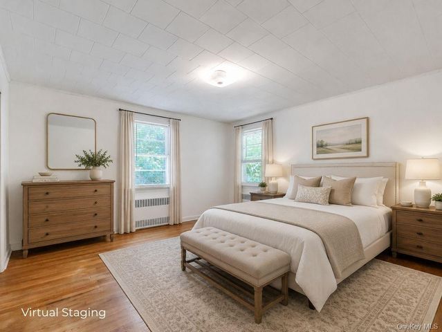 62 Squires Avenue, East Quogue, NY 11942