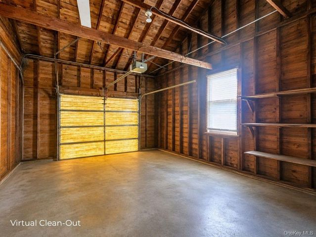 62 Squires Avenue, East Quogue, NY 11942