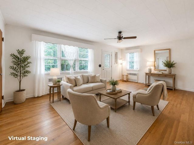 62 Squires Avenue, East Quogue, NY 11942