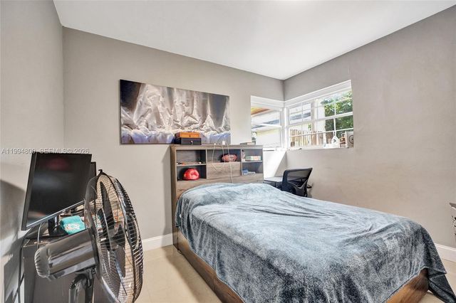 7544 Adventure Ave, North Bay Village, FL 33141