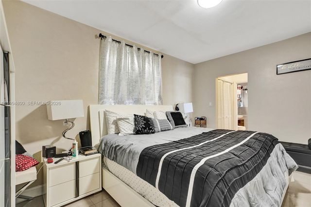 7544 Adventure Ave, North Bay Village, FL 33141