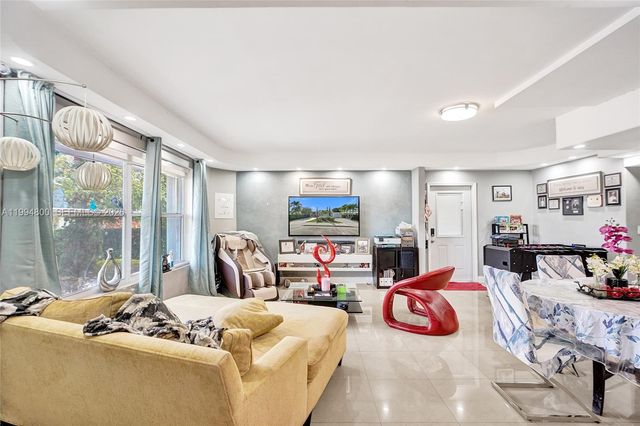 7544 Adventure Ave, North Bay Village, FL 33141