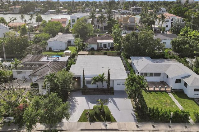 7544 Adventure Ave, North Bay Village, FL 33141