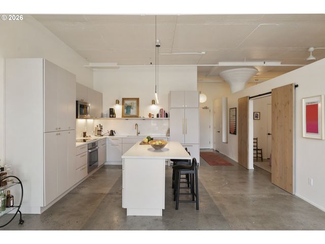 1314 Nw IRVING St 505, Portland, OR 97209