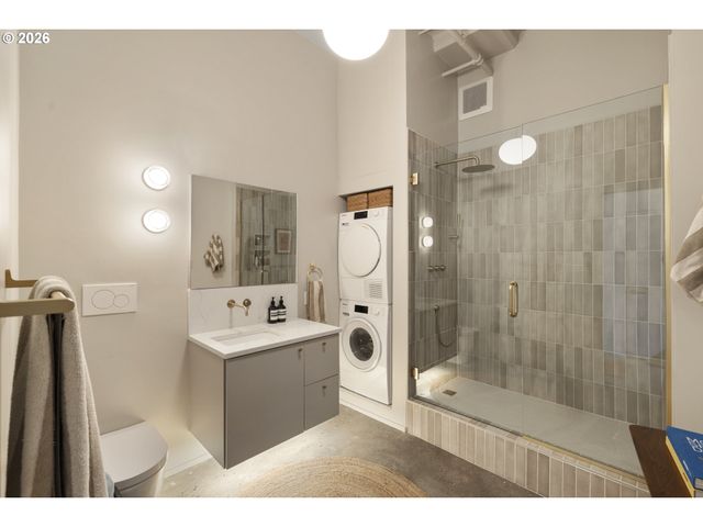 1314 Nw IRVING St 505, Portland, OR 97209