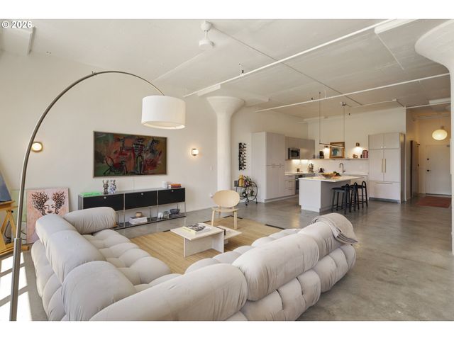 1314 Nw IRVING St 505, Portland, OR 97209